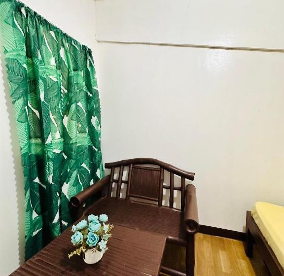 تختخواب و صبحانه Amancio S Balai   Near The Airport, City Center!