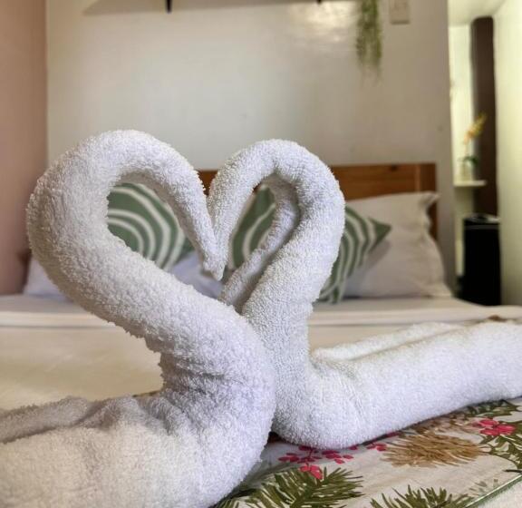 تختخواب و صبحانه Amancio S Balai   Near The Airport, City Center!