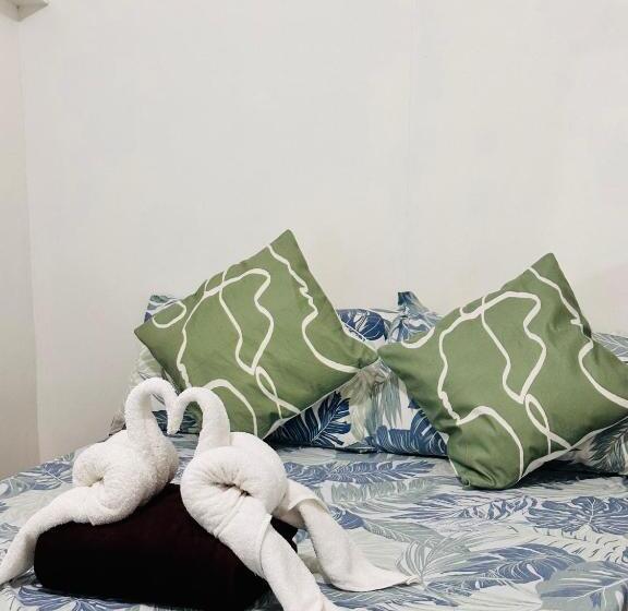 تختخواب و صبحانه Amancio S Balai   Near The Airport, City Center!