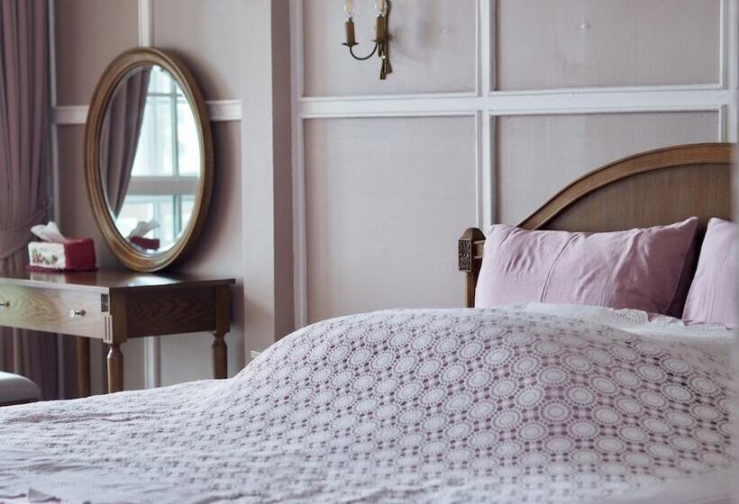 Bed and Breakfast Hacienda Home