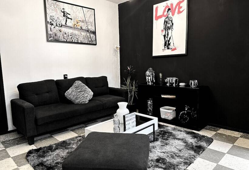 住宿加早餐 Homsty