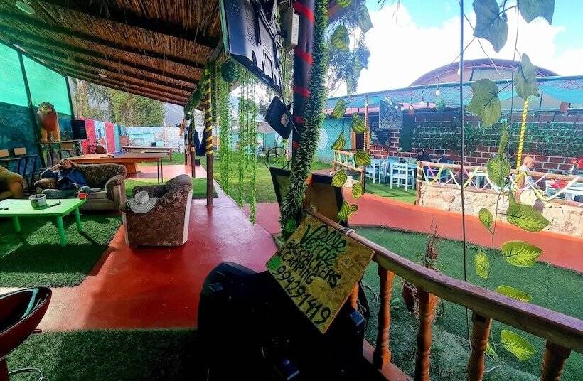 تختخواب و صبحانه Valle Verde