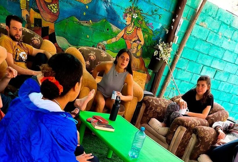 تختخواب و صبحانه Valle Verde