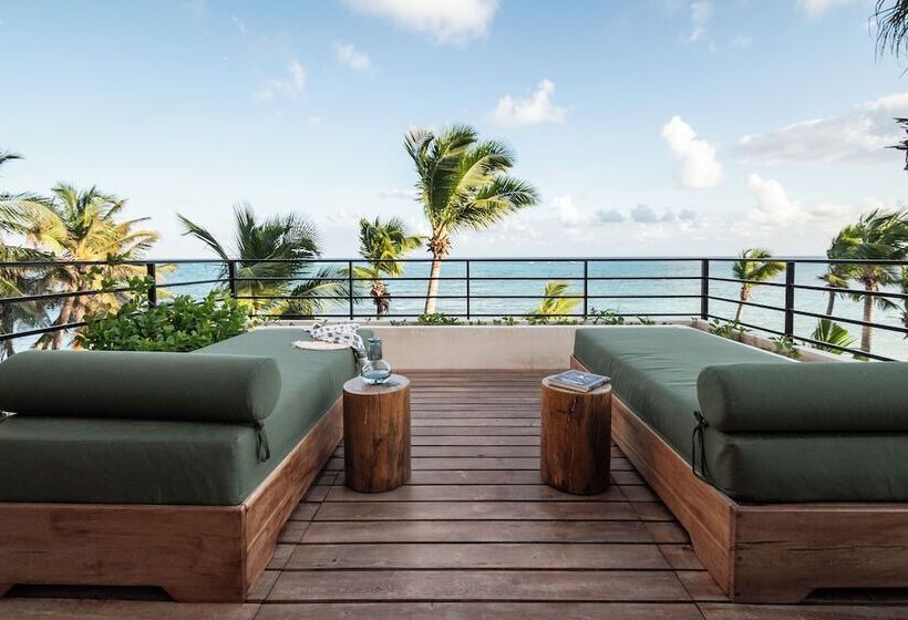 Bespoke, Member Of Small Luxury Hotels