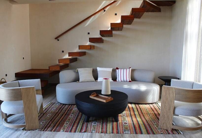 Bespoke, Member Of Small Luxury Hotels