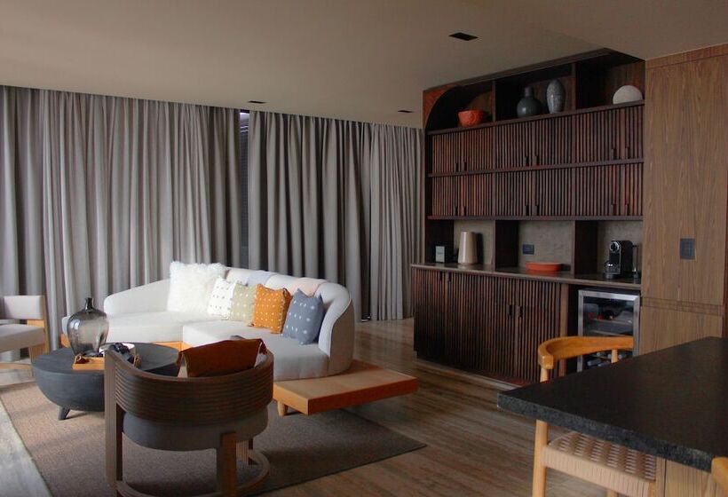 Bespoke, Member Of Small Luxury Hotels