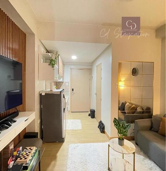 Cd Staycation   Unit 4 At Trees Residences