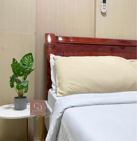 Cd Staycation   Unit 4 At Trees Residences