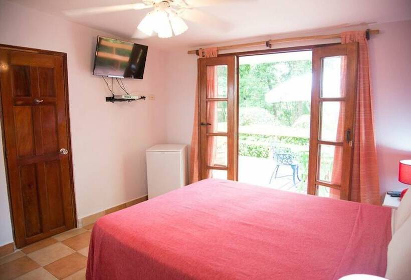 Contadora Island Inn B&b