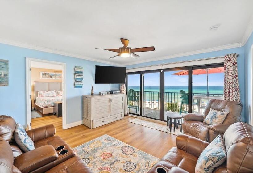 Coral Crush By Avantstay Beachfront + Views!