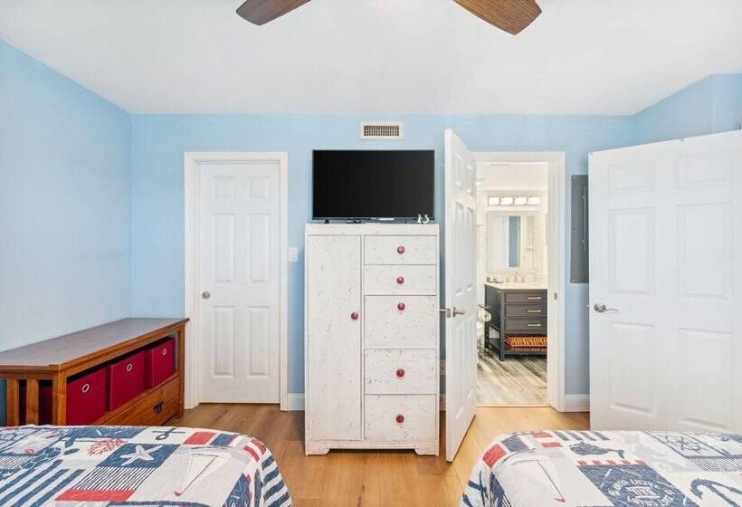 Coral Crush By Avantstay Beachfront + Views!