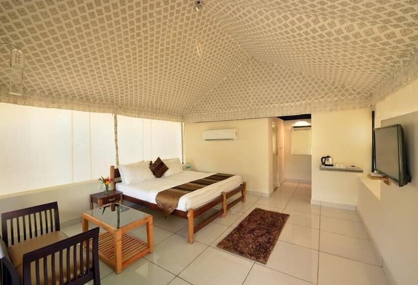 Bento Corbett Woods Resort