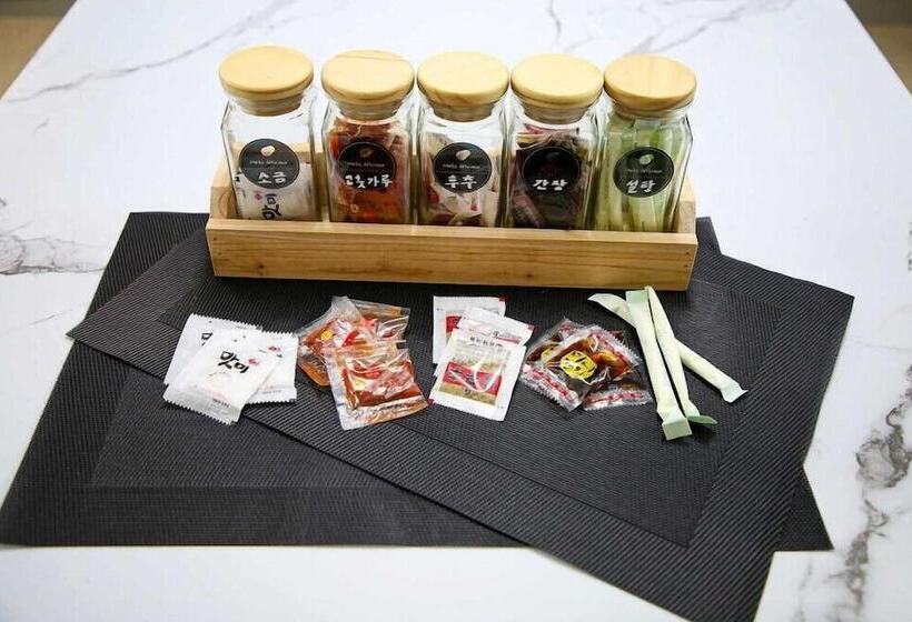 Ello-el Kids Pool Villa Pension