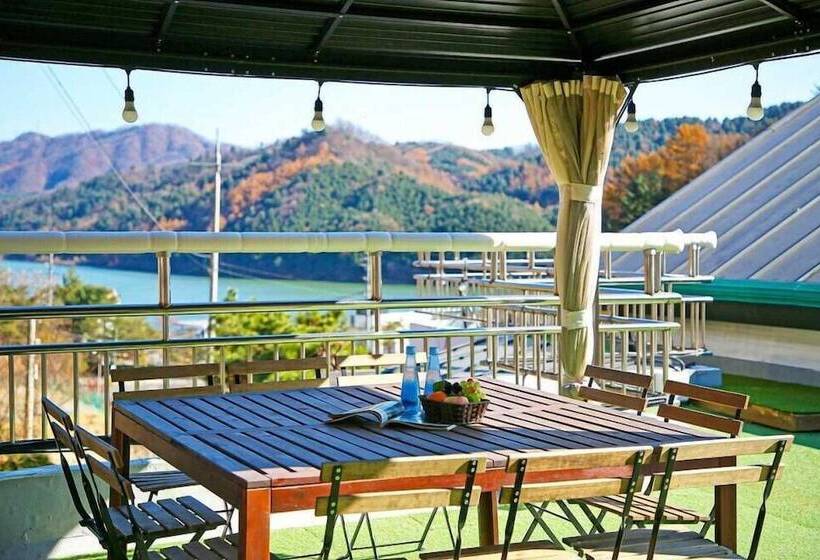 Ello-el Kids Pool Villa Pension