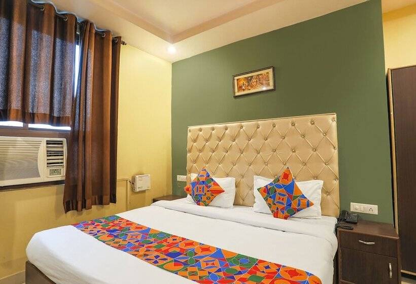 Fabhotel Dps International