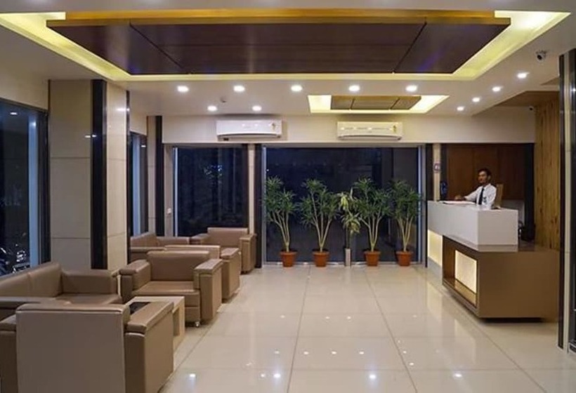 Fabhotel Prime Midtown