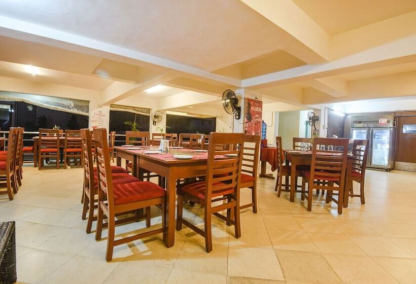 Fabhotel Prime Royale Assagao Resort