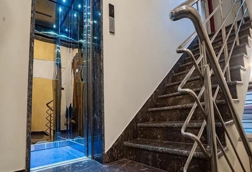 Fabhotel Prime Tiyara Inn