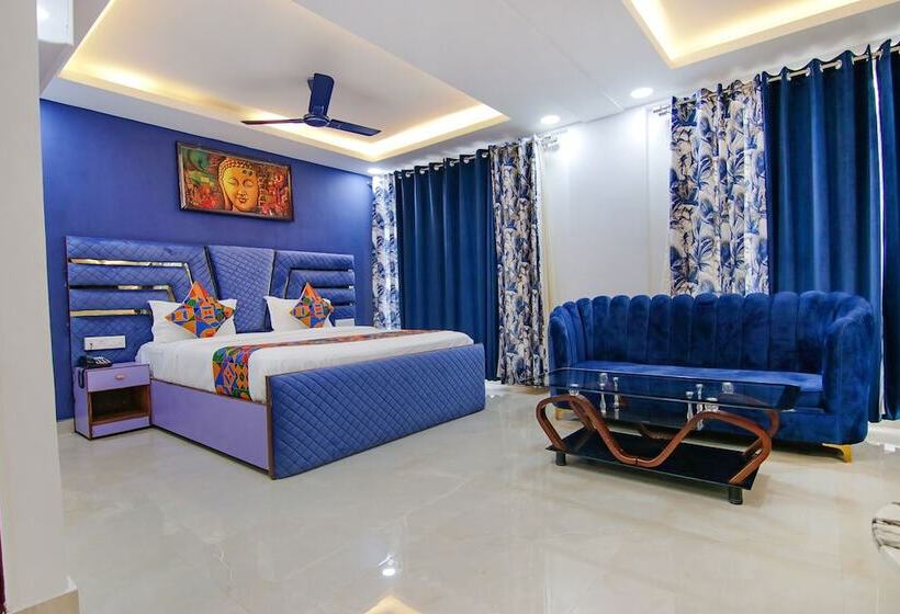 Fabhotel Satyam International