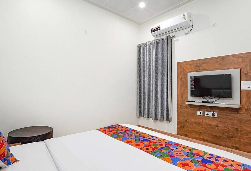 Fabhotel Sirtaj Suits