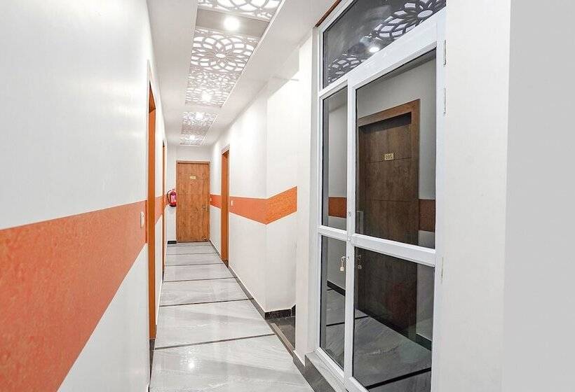 Fabhotel Sirtaj Suits