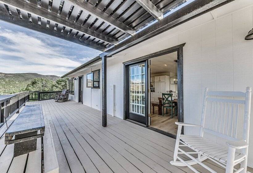 High Rolls Cabin W/ Decks: 11 Mi To Ski Cloudcroft