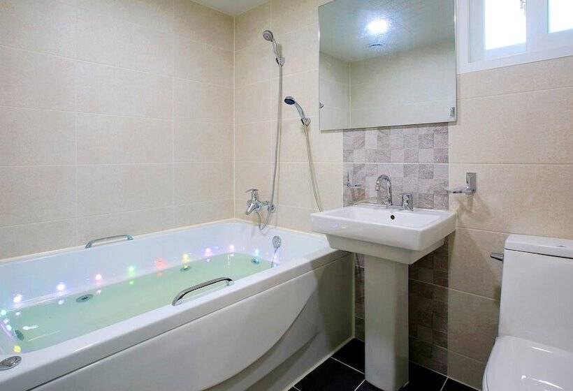 Hongcheon Stone Brown Pension