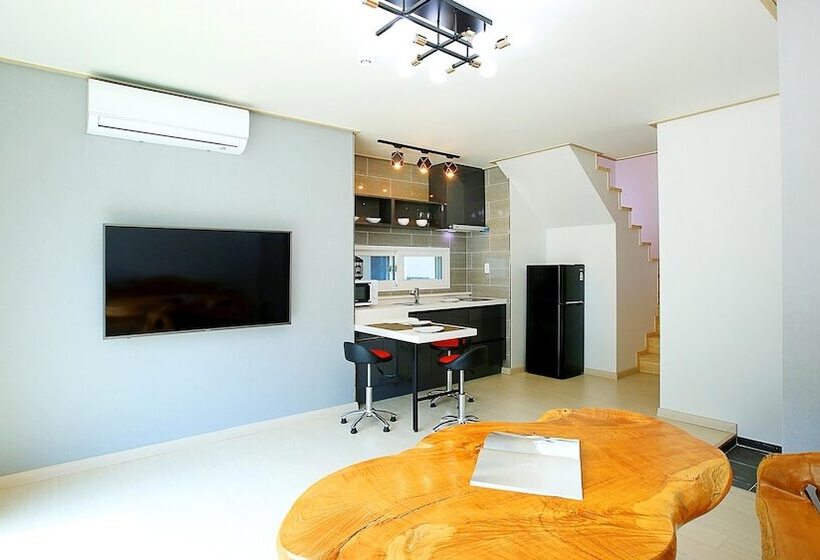 Hongcheon Stone Brown Pension