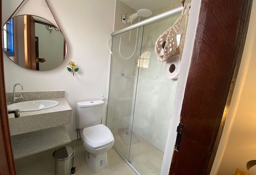 فندق فئة نجمة واحدة Byjular Pousada