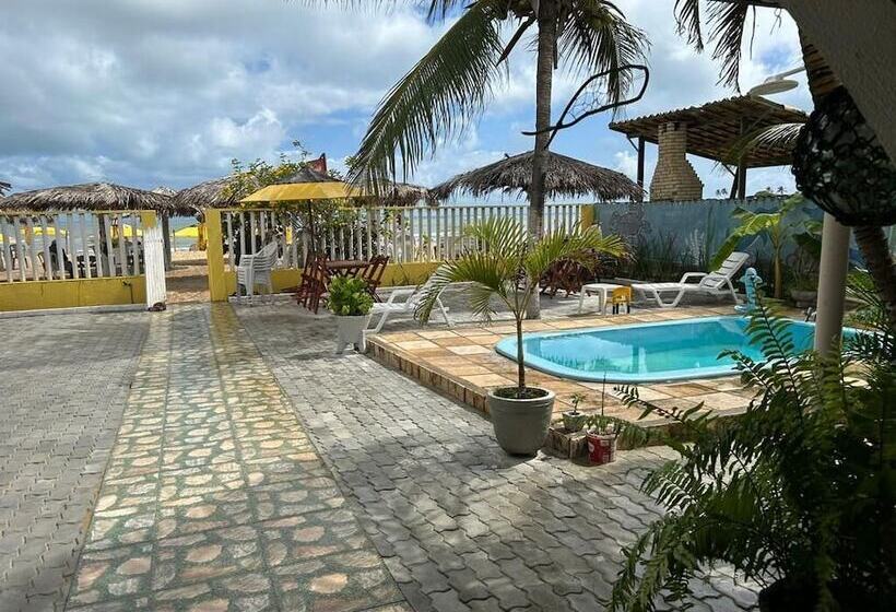 فندق فئة نجمة واحدة Pousada Girassol Genipabú