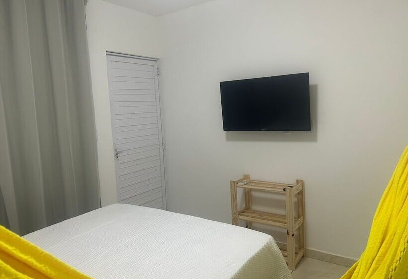 فندق فئة نجمة واحدة Pousada Girassol Genipabú