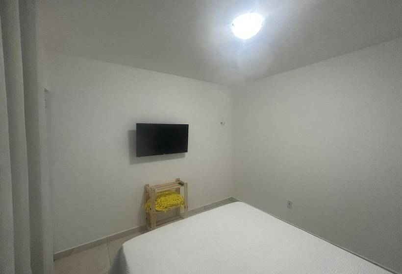 فندق فئة نجمة واحدة Pousada Girassol Genipabú