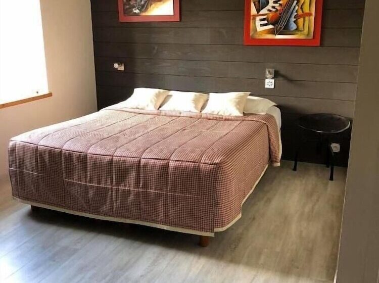 客栈  Domaine Le Puits De Jeanne