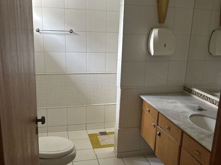 فندق فئة نجمة واحدة Morada Marista