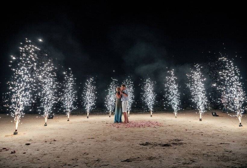 簡易ホテル Sea&sky Luxury Absolute Beachfront Villa