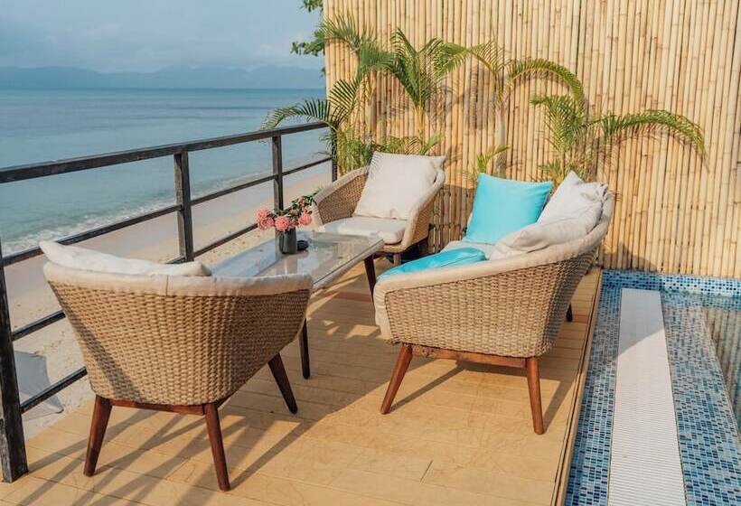 簡易ホテル Sea&sky Luxury Absolute Beachfront Villa