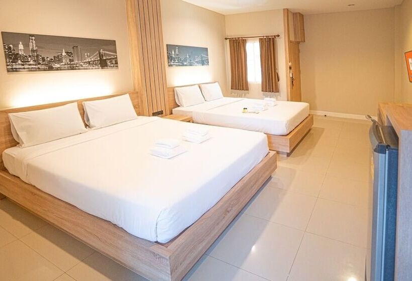 酒店 B2 Korat Night Market Boutique