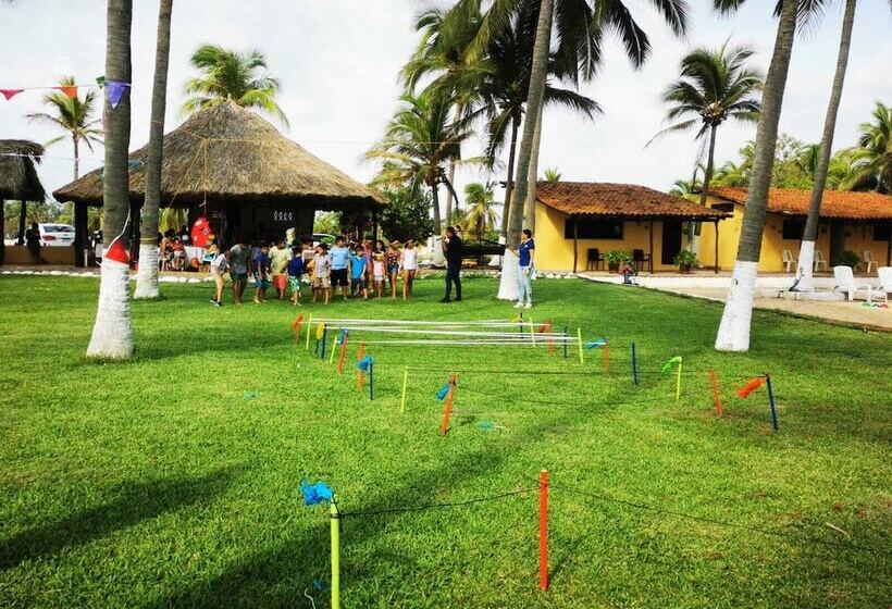 فندق Beach Paradise