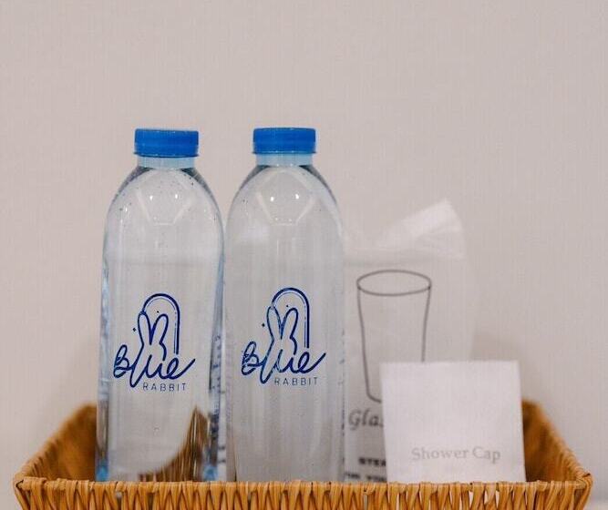 호텔 Blue Rabbit Phuket
