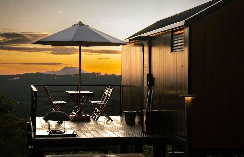 Hotel Bobocabin Dieng Wonosobo