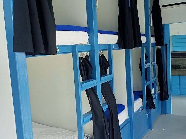 Отель Bodega Krabi