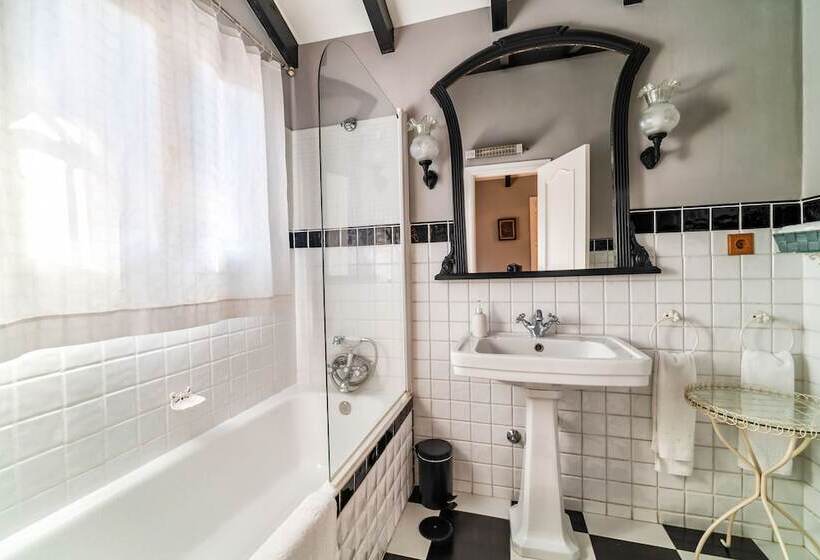 ホテル Boutique Al-ana Marbella