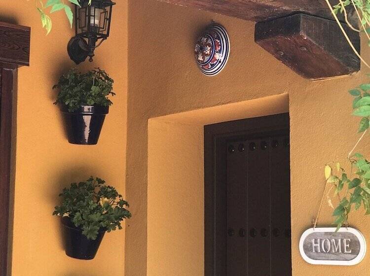 ホテル Boutique Al-ana Marbella