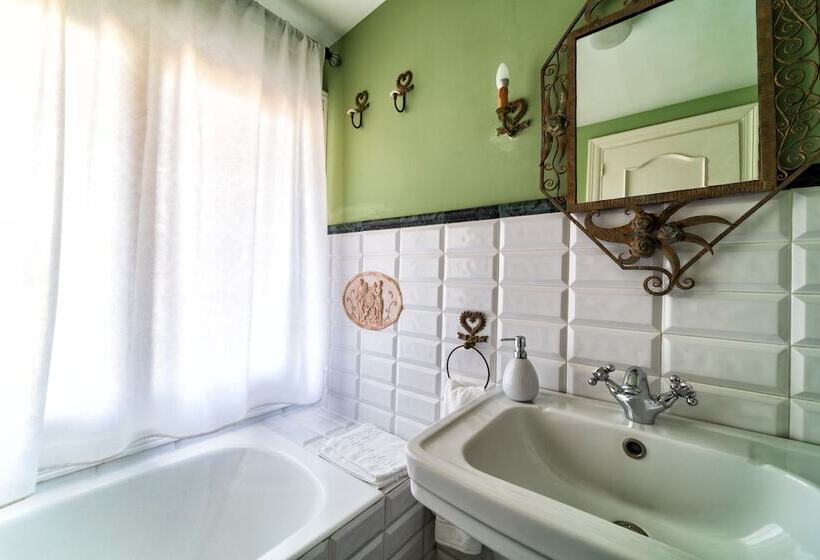 ホテル Boutique Al-ana Marbella