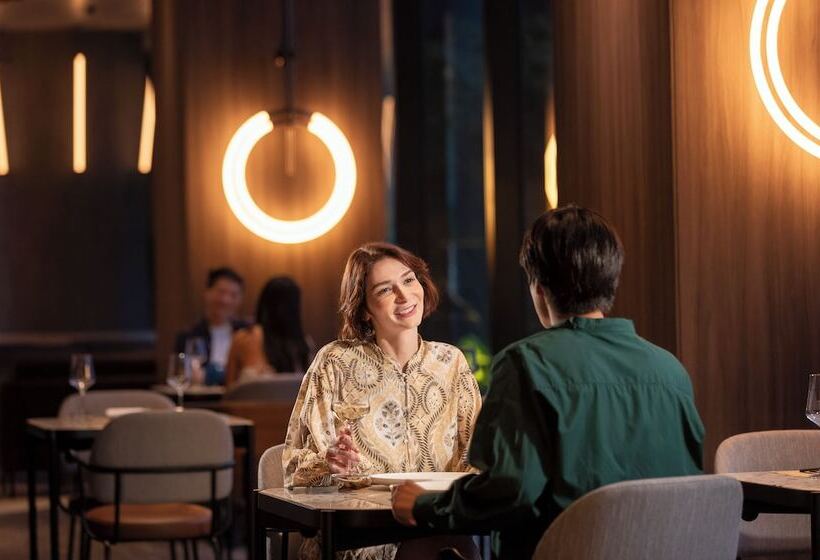 فندق Canopy By Hilton Osaka Umeda