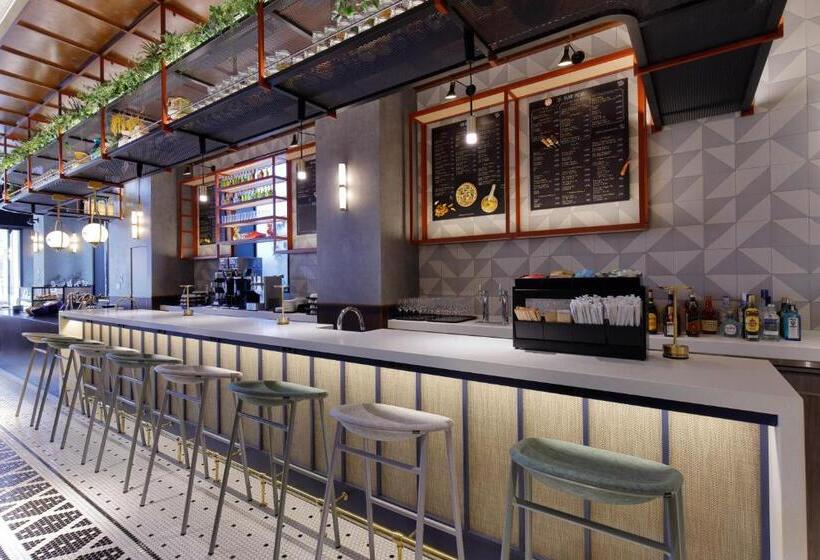 Отель Caption By Hyatt Namba Osaka