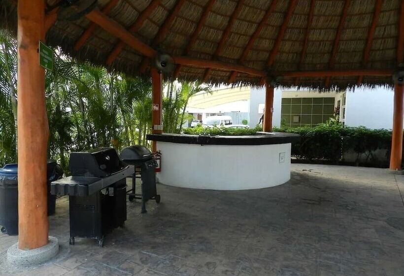 ホテル Casa Ceiba By Trvl2hm