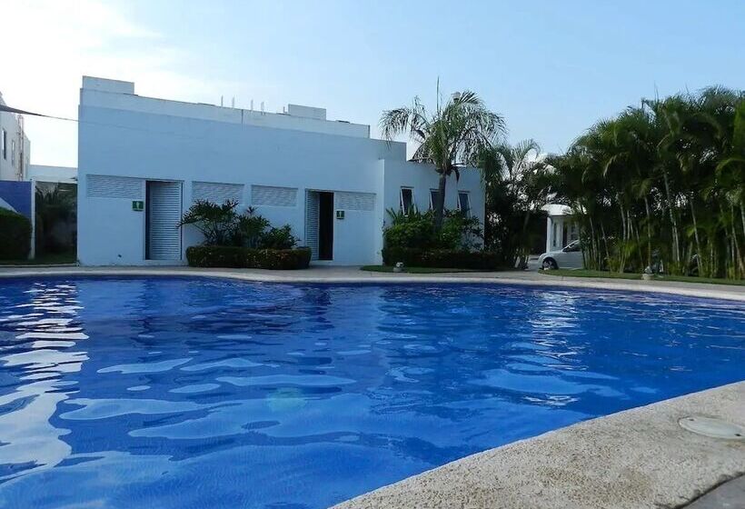 ホテル Casa Ceiba By Trvl2hm