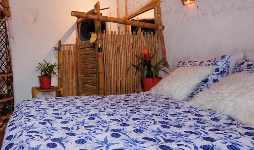 هتل Casa Tarza San Agustín