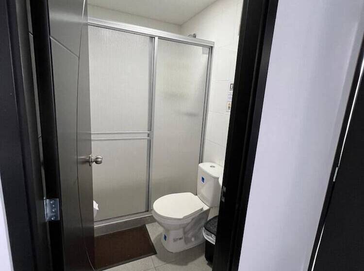 فندق Castillo Del Toro